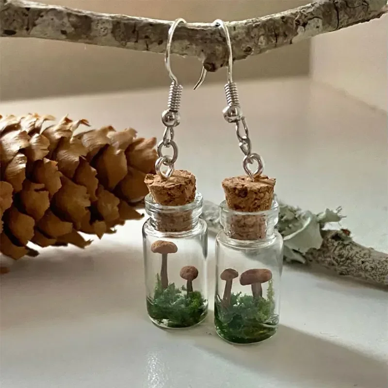 Real Mushroom Earrings Jar/Bot - огляд і ціна Preserved Moss Sheet